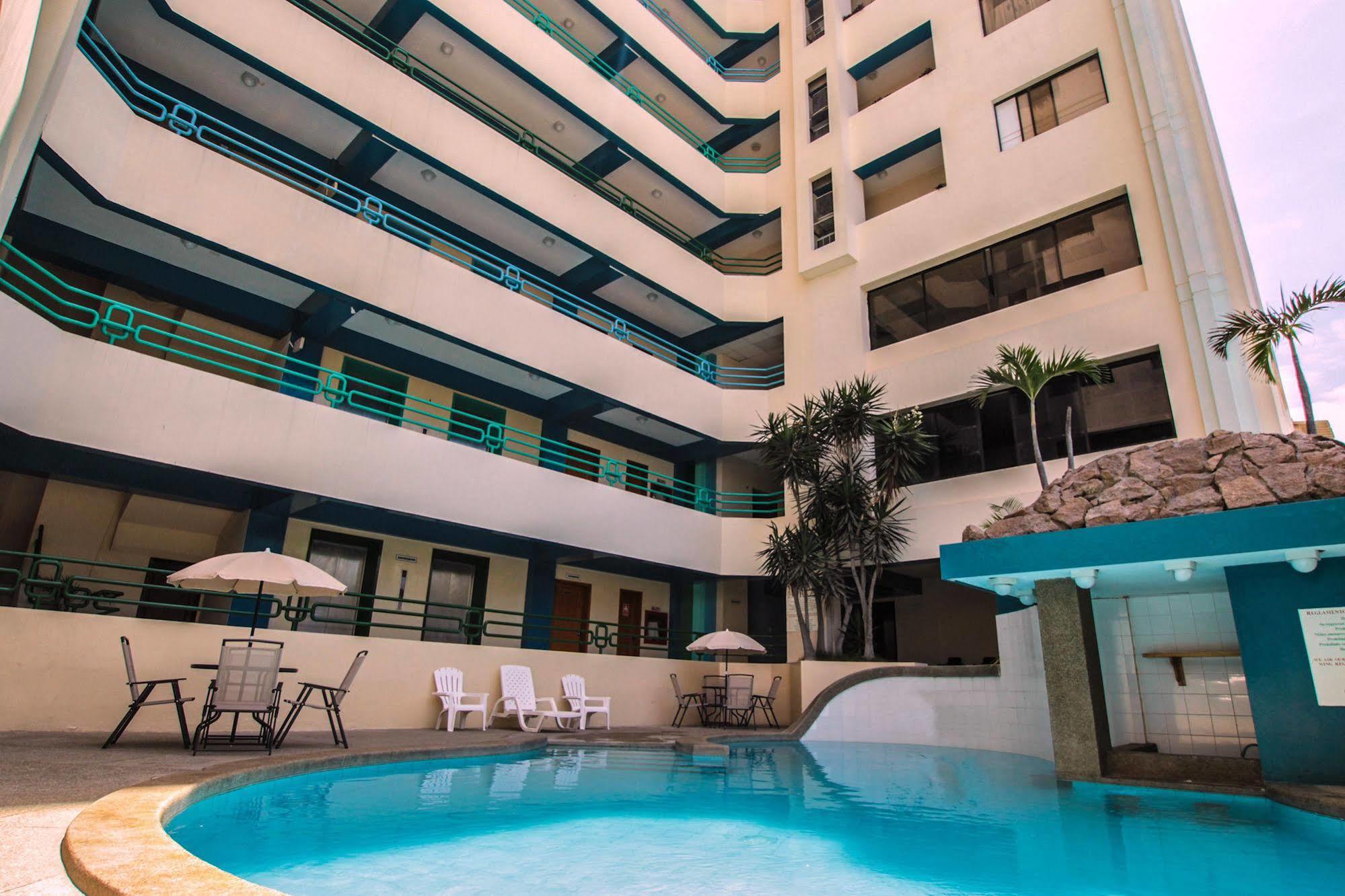 Blue Bay Hotel Salinas  Buitenkant foto